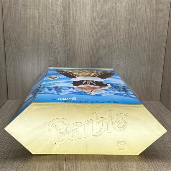 1996 Barbie Happy Holidays Fashion Doll Special Edition Collection - Mattel - Picture 7 of 9